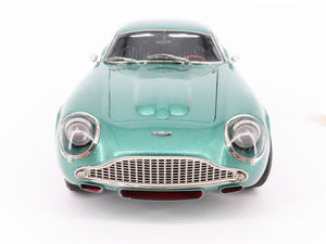 1:18 Scale CMC Die-Cast M-132 1961 Aston Martin DB4 GT Zagato