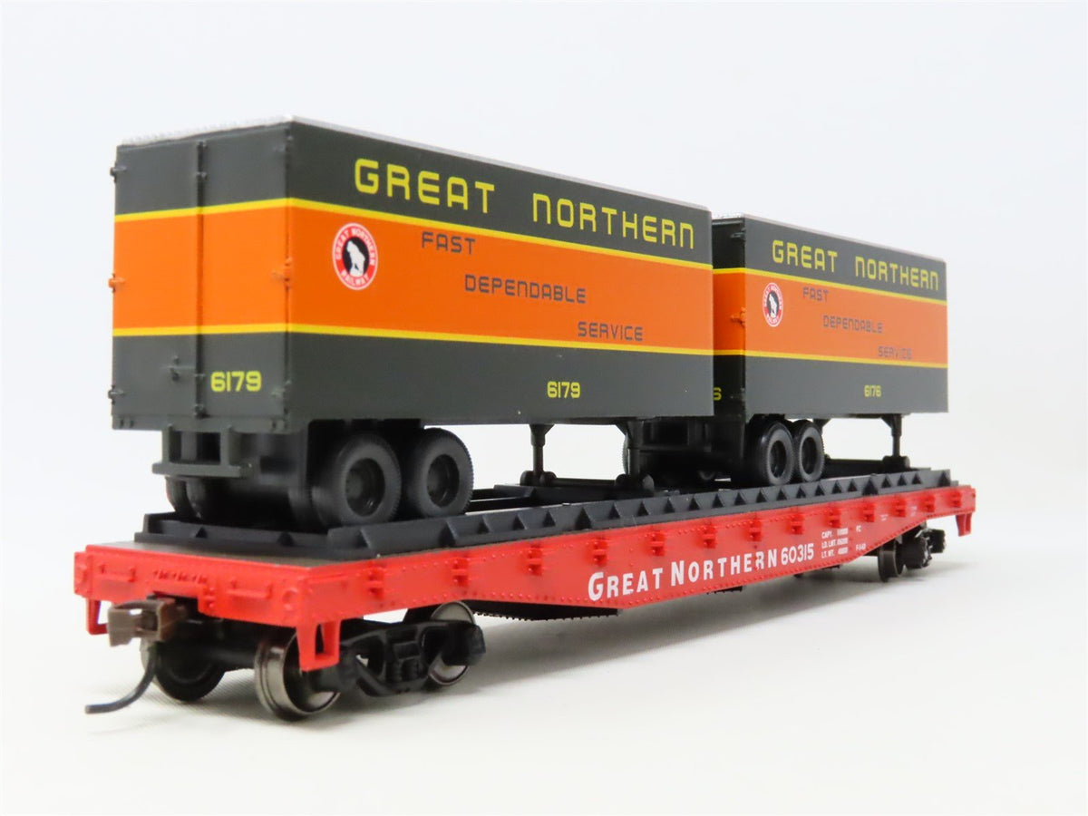 HO Scale Athearn 92364 GN Great Northern 50&#39; Flat Car #60315 w/ Two 25&#39; Trailers