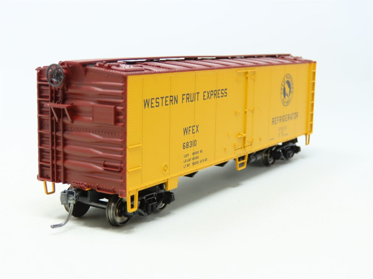 HO Scale MTH 85-78033 WFEX GN Western Fruit Express 40&#39; Steel Reefer Car #68310