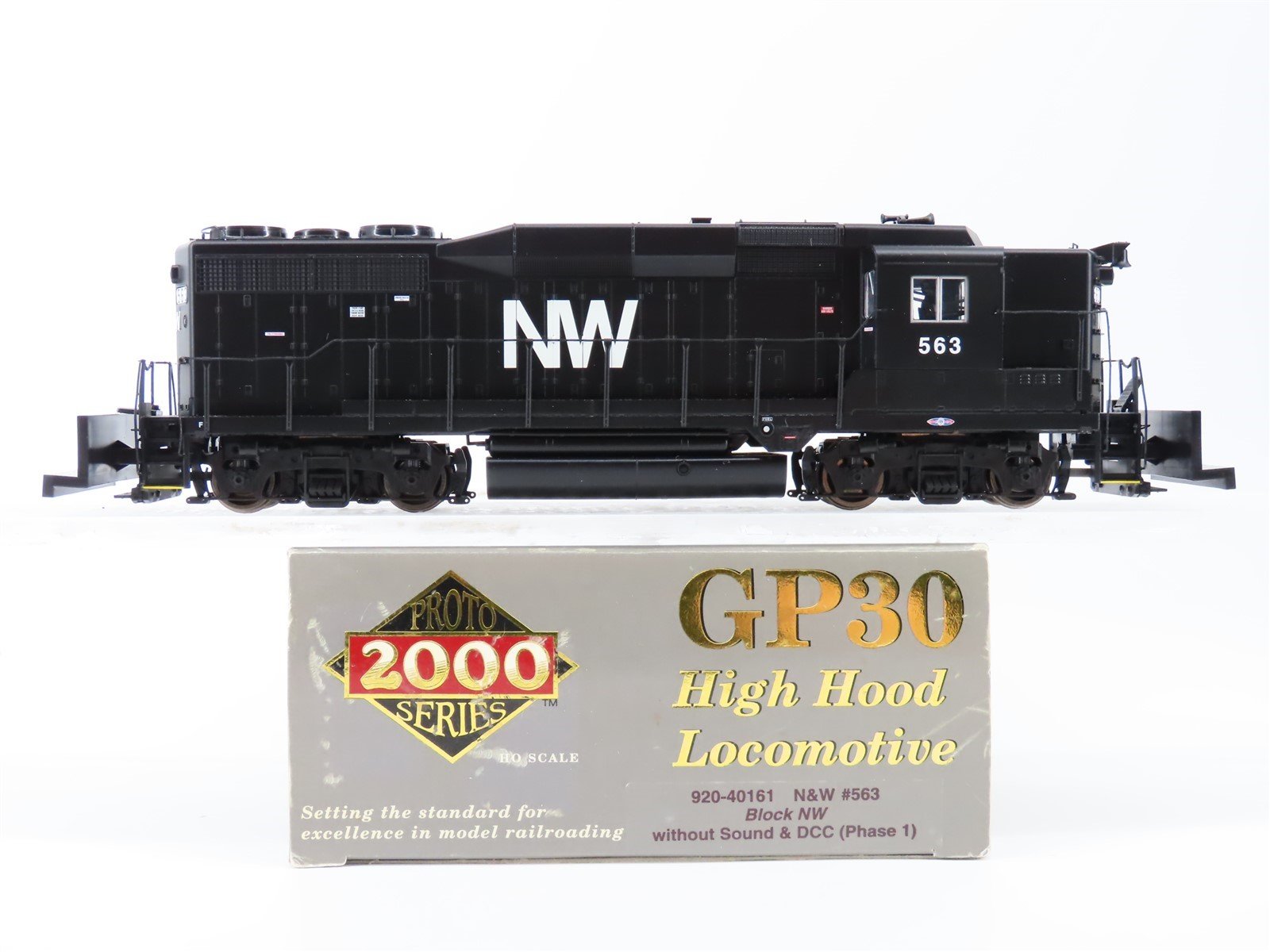 HO Proto 2000 920-40161 N&W Norfolk & Western EMD GP30 Diesel #563 - Bad Gears