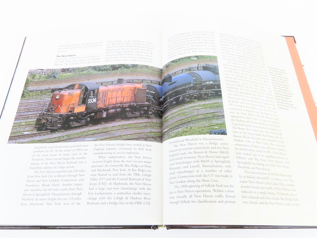 MBI Railroad Color History: Penn Central Railroad by Peter E. Lynch ©2004 HC Bk
