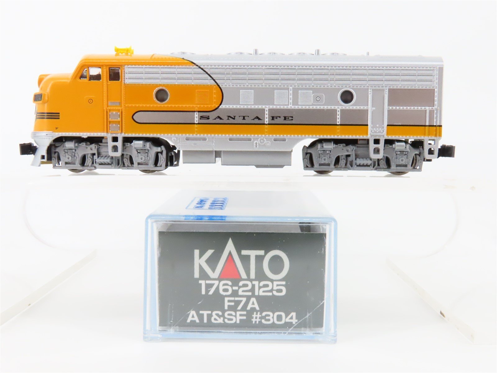 N KATO 176-2125 ATSF Santa Fe "Yellowbonnet" EMD F7A Diesel #304 w/DCC & Sound