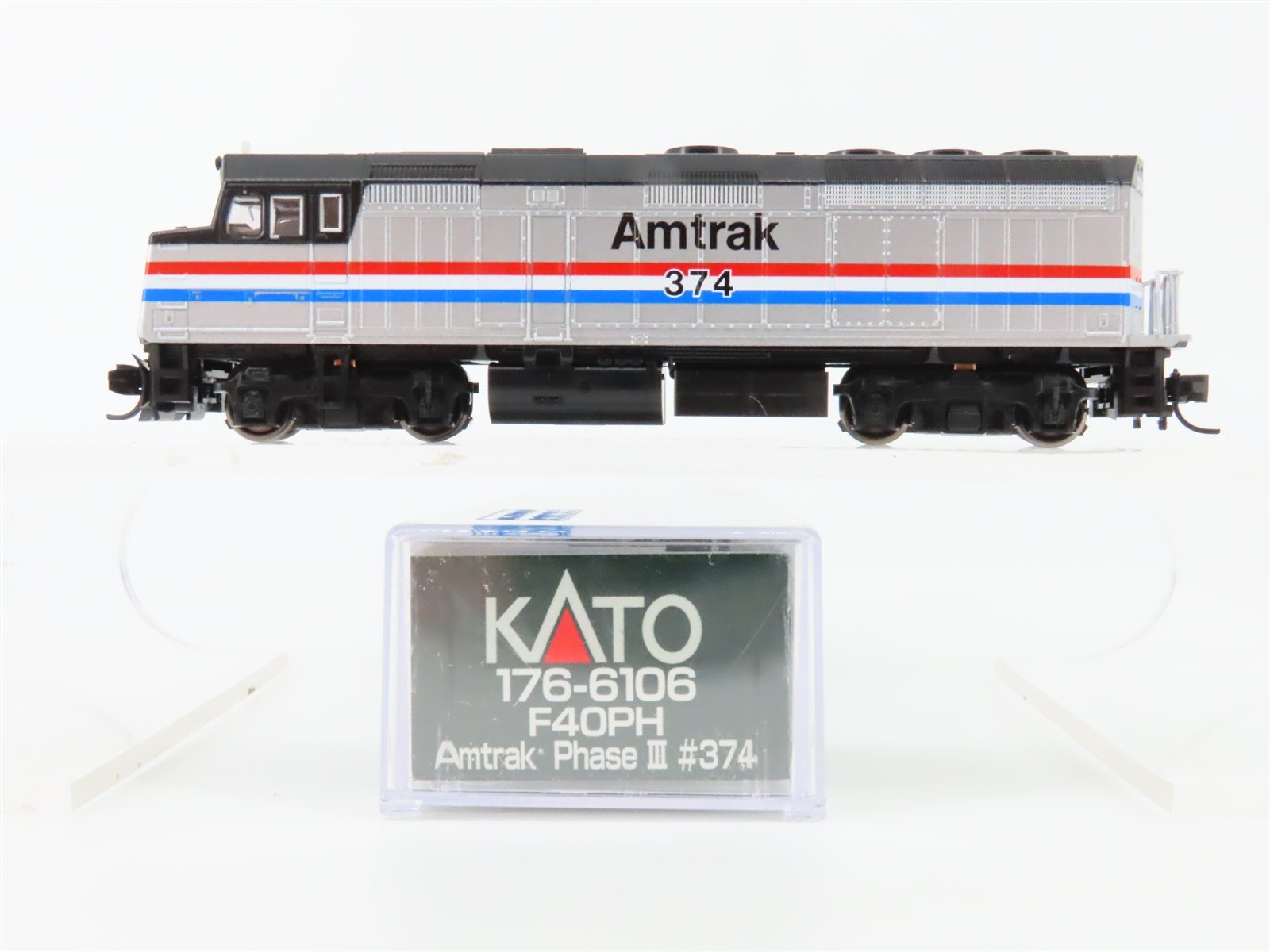 N Scale KATO 176-6106 AMTK Amtrak Phase III EMD F40PH Diesel #374 w/DCC
