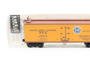 N Scale Micro-Trains MTL 47060 PFE Pacific Fruit Express 40' Reefer #19859