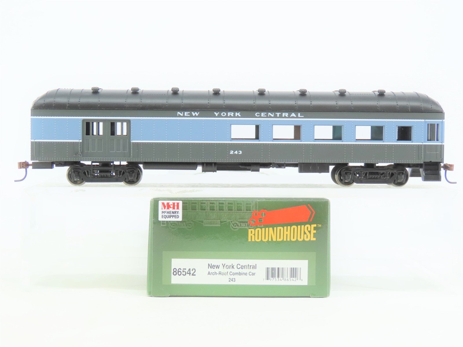 HO Scale Roundhouse 86542 NYC New York Central Arch-Roof Combine Passenger #243