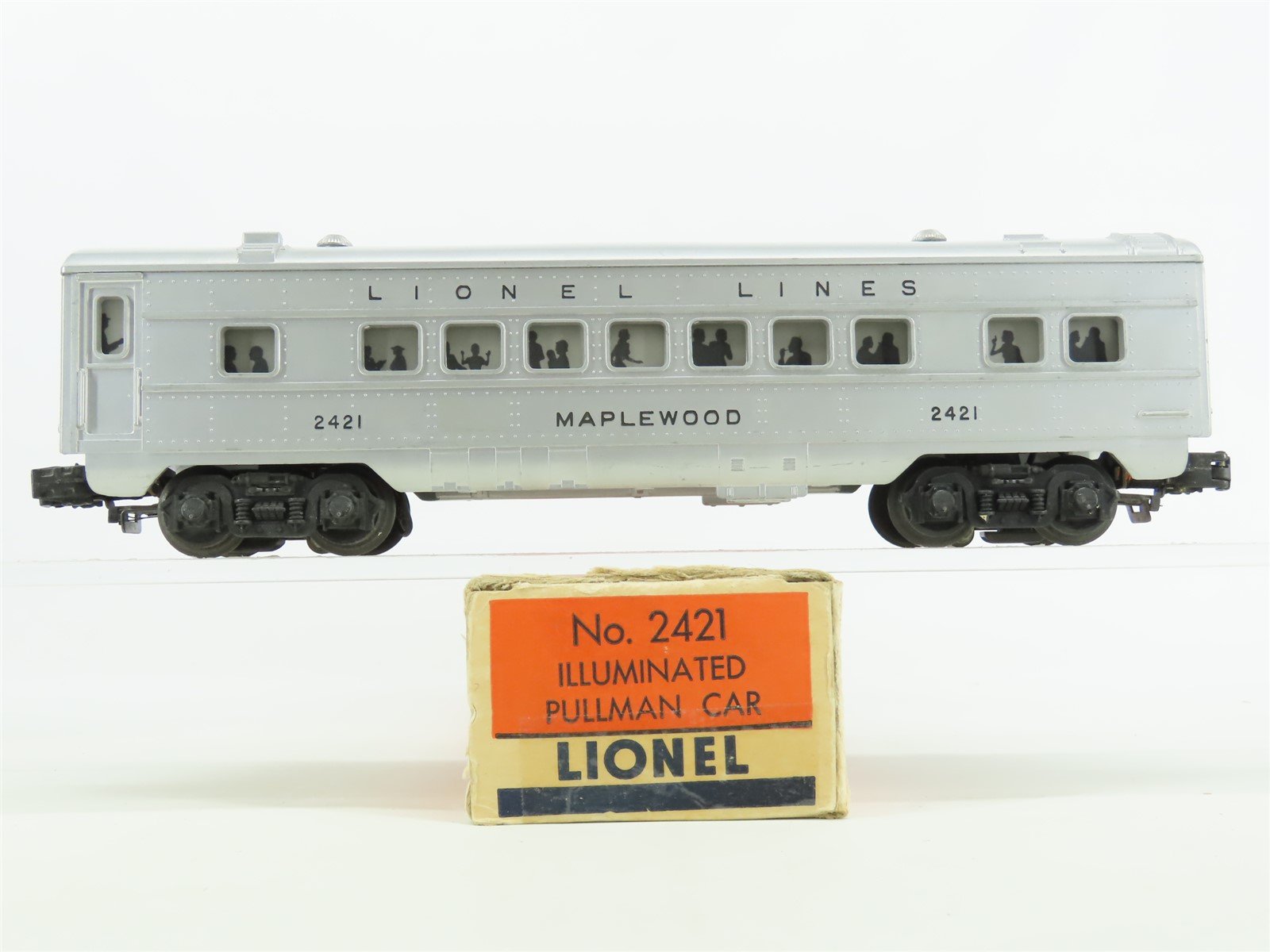 O Gauge 3-Rail Lionel Lines #2421 Lionel Lines Pullman Passenger "Maplewood"