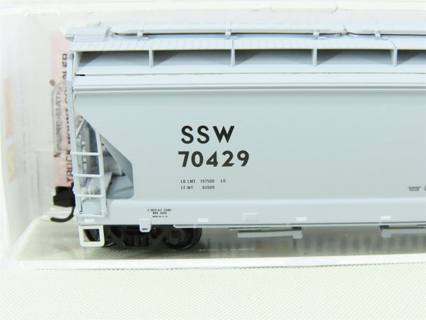 Micro Trains Line N 983 00 217 100-Ton 3-Bay Ribside Open Hopper w/Coal  Load Chessie System 4-Pack - Jewel Cases