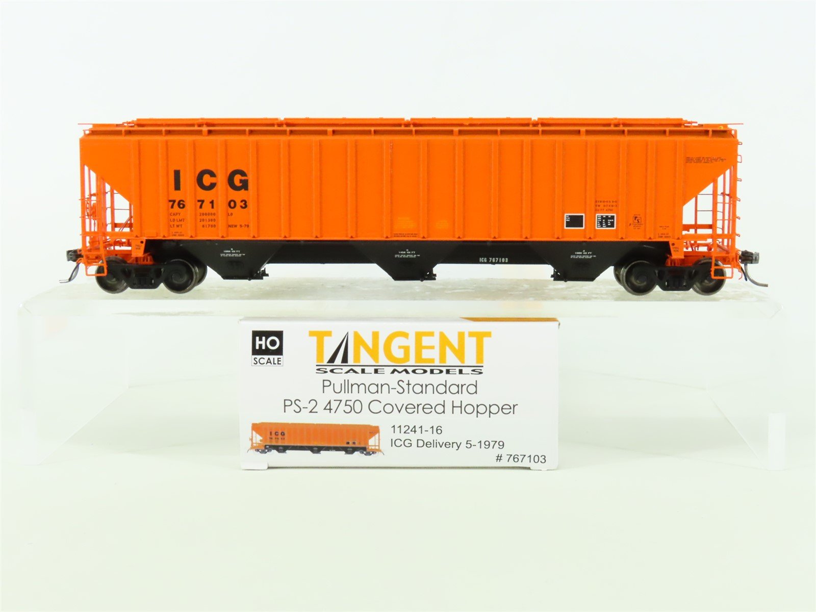 HO Scale Tangent #11241-16 ICG Illinois Central Gulf 3-Bay Covered Hopper 767103