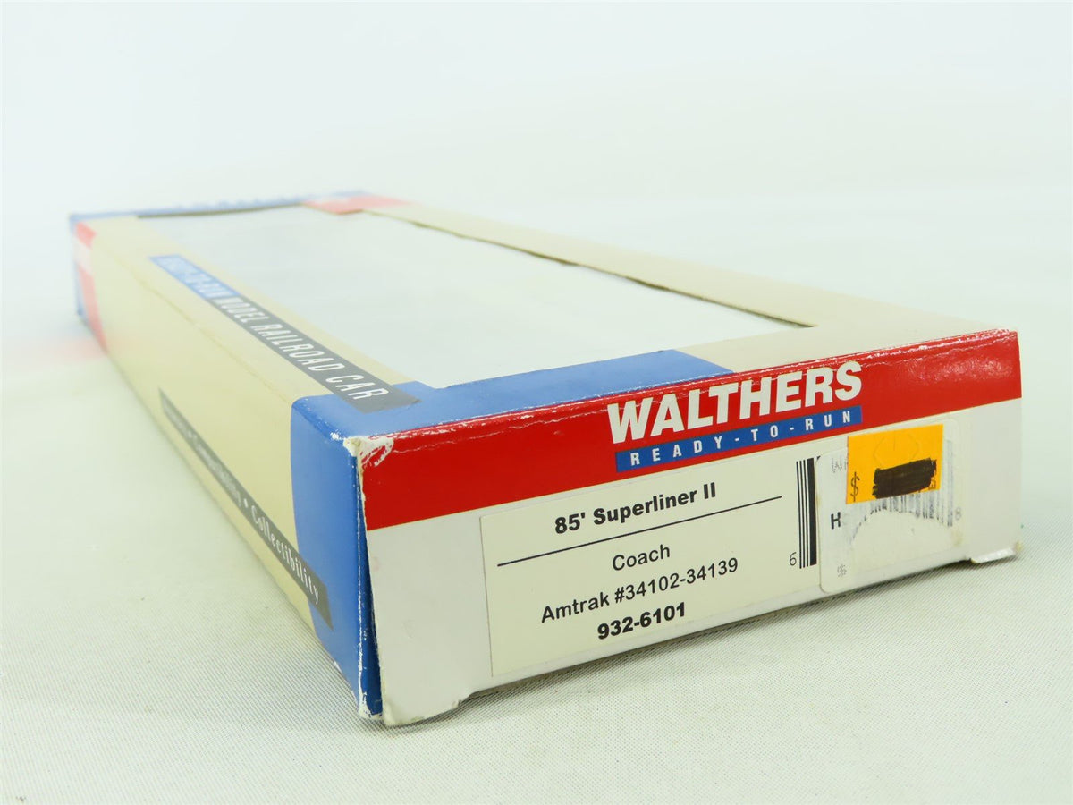 HO Scale Walthers #932-6101 AMTK Amtrak 85&#39; Superliner II Coach Passenger