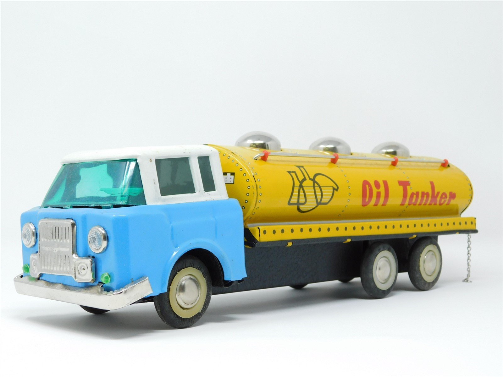 Vintage Camion De Petrol MF-201 Tin Plate Friction Oil Tanker Truck