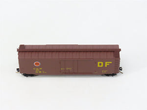 N Micro-Trains MTL 32300 CGW Chicago Great Western 50' Single Door Box Car #307