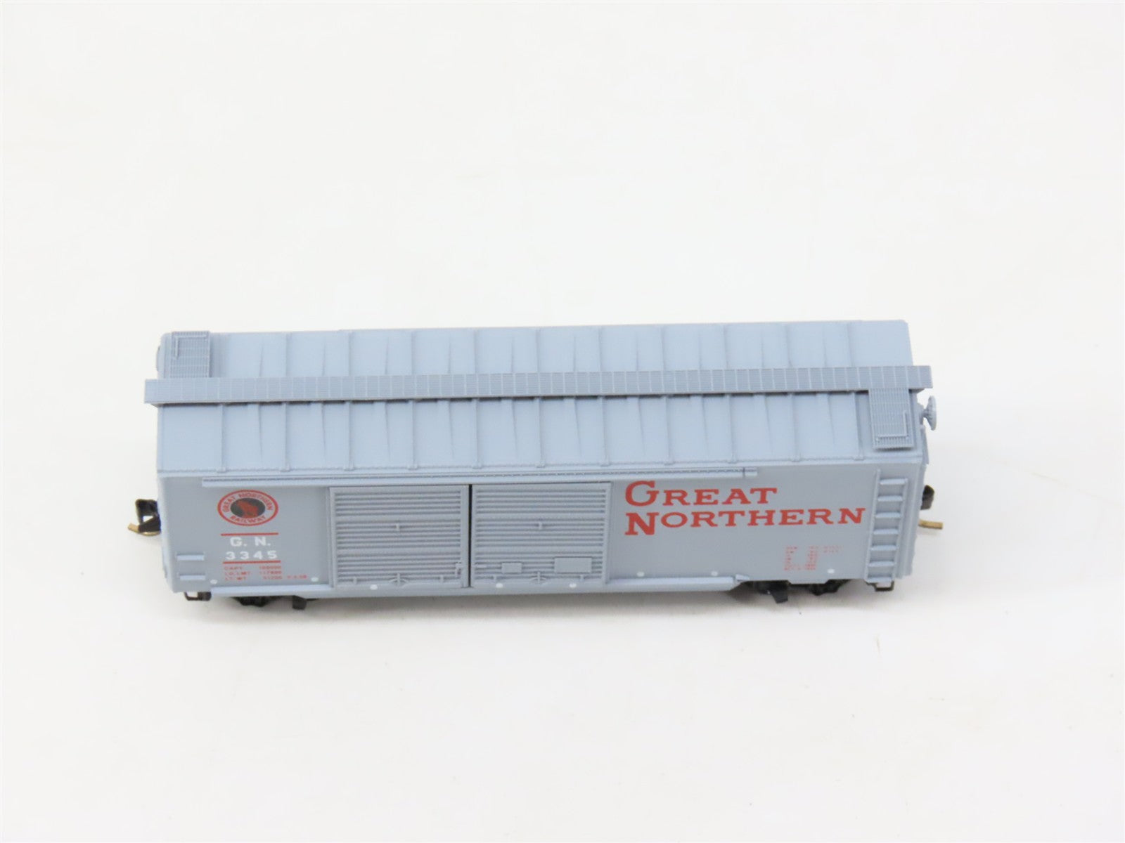 N Scale Micro-Trains MTL 23180 GN Great Northern 40' Plug Door Boxcar #3345