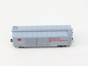 N Scale Micro-Trains MTL 23180 GN Great Northern 40' Plug Door Boxcar #3345
