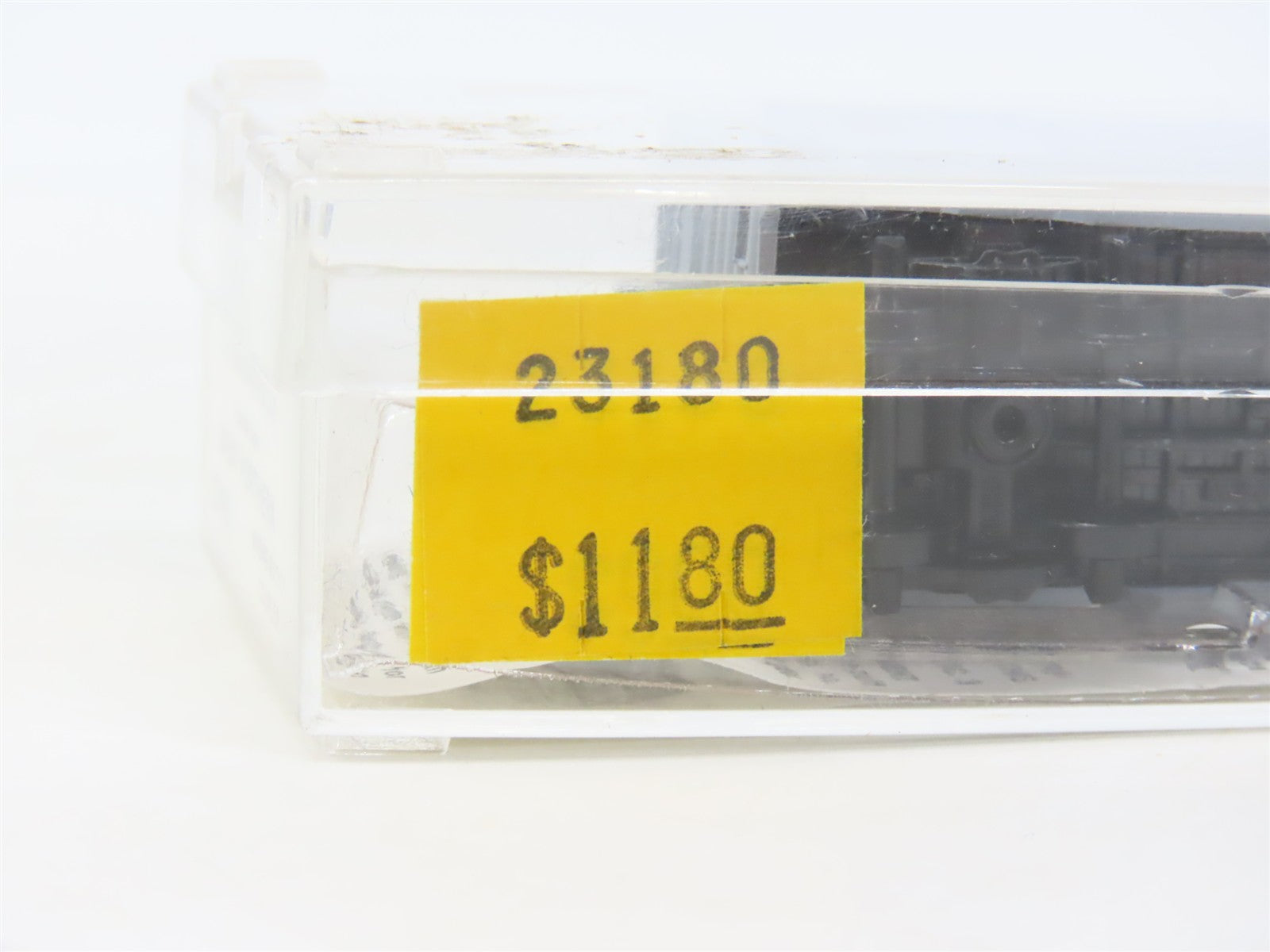 N Scale Micro-Trains MTL 23180 GN Great Northern 40' Plug Door Boxcar #3345