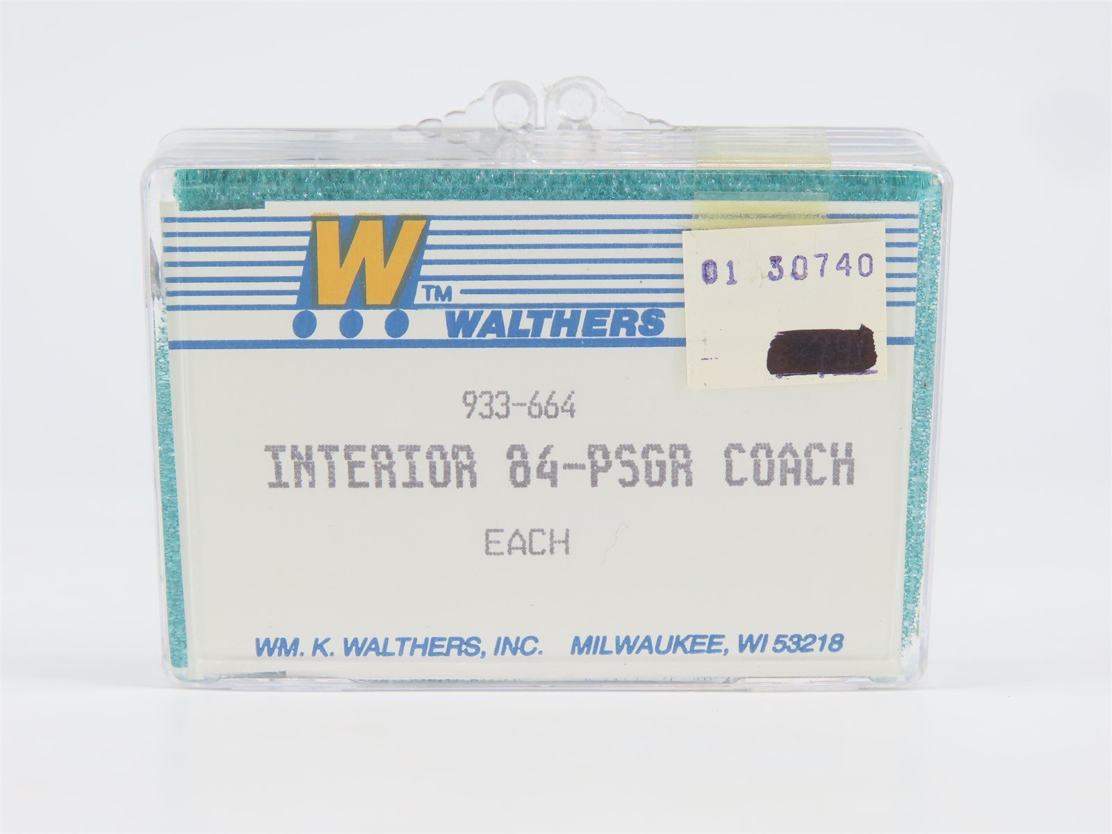 HO Scale Walthers 933-664 Vintage 84 Coach Passenger Interior Kit
