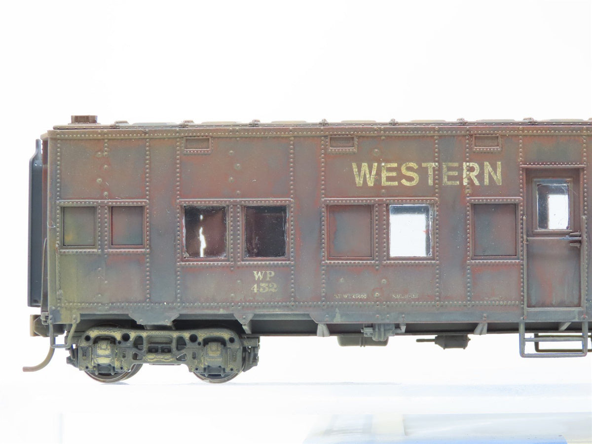 HO Walthers 932-4180 WP Western Pacific Bunk Passenger Car #452 - Pro Custom