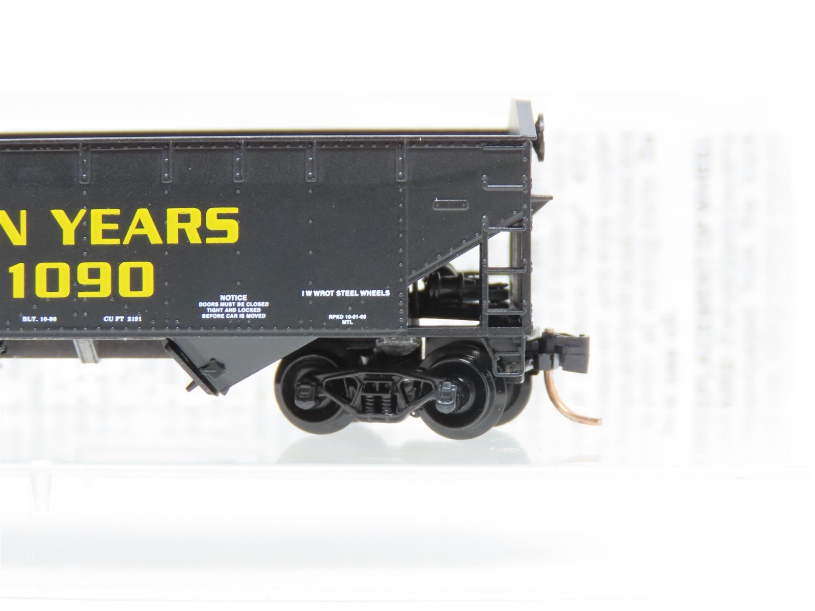 N Scale Micro-Trains MTL 90020 10th Anniversary 
