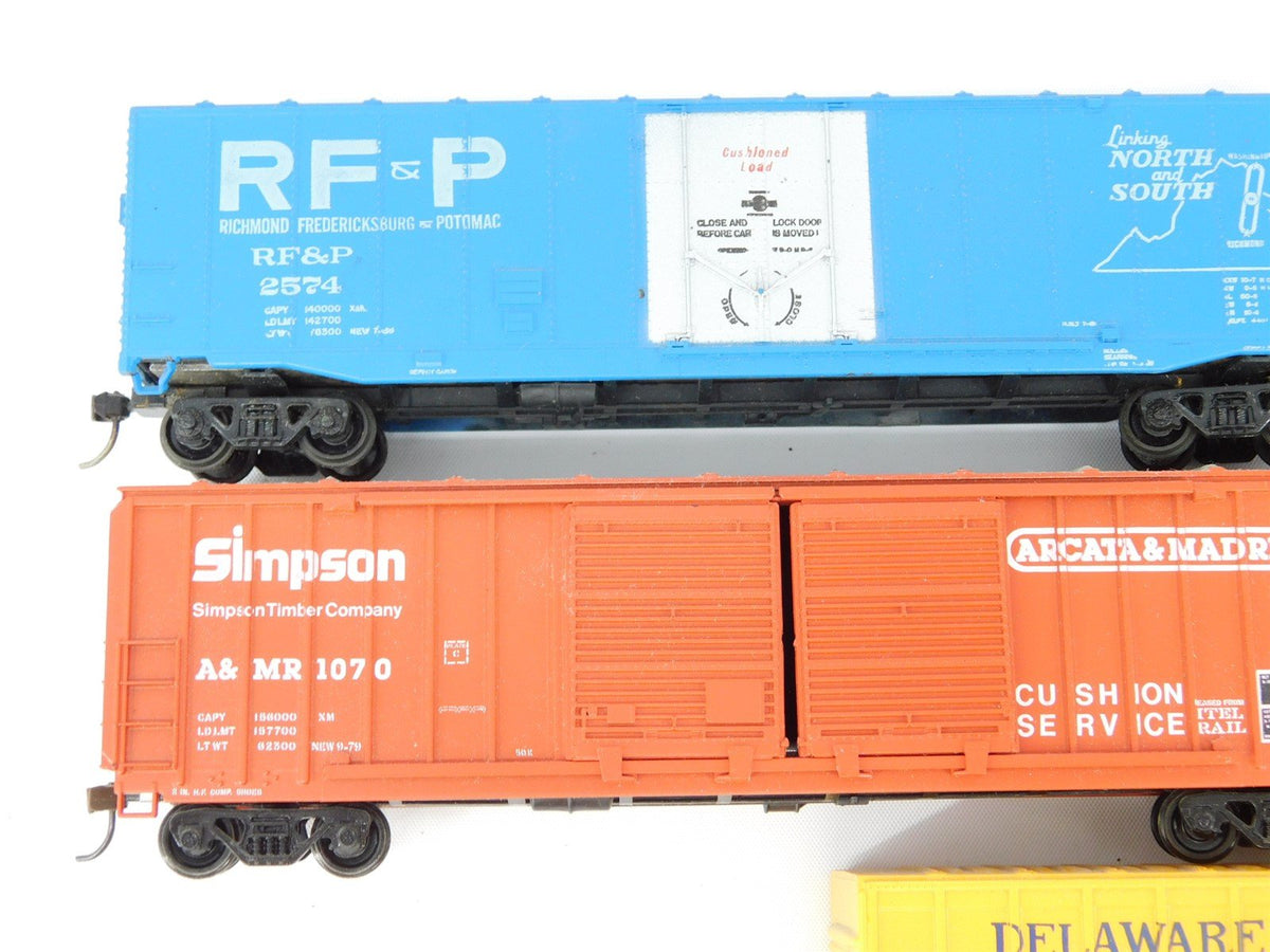 Lot Of 5 HO Scale Unbranded Assorted GN RF&amp;P D&amp;H SP A&amp;MR Box Cars