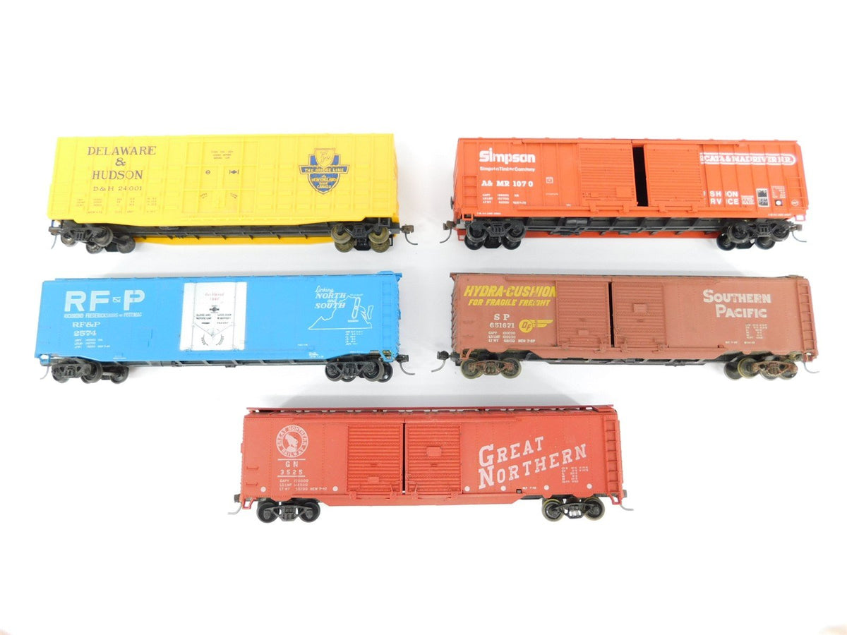 Lot Of 5 HO Scale Unbranded Assorted GN RF&amp;P D&amp;H SP A&amp;MR Box Cars