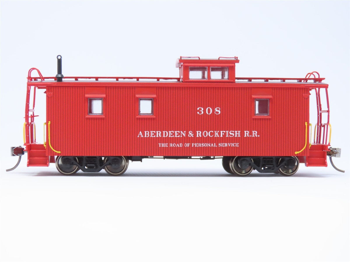 HO East Coast Railroads ECRR-51/52 A&amp;R Aberdeen &amp; Rockfish 36&#39; Wood Caboose Set