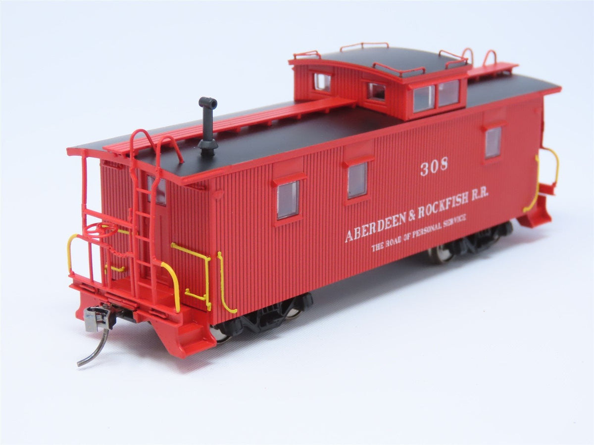 HO East Coast Railroads ECRR-51/52 A&amp;R Aberdeen &amp; Rockfish 36&#39; Wood Caboose Set