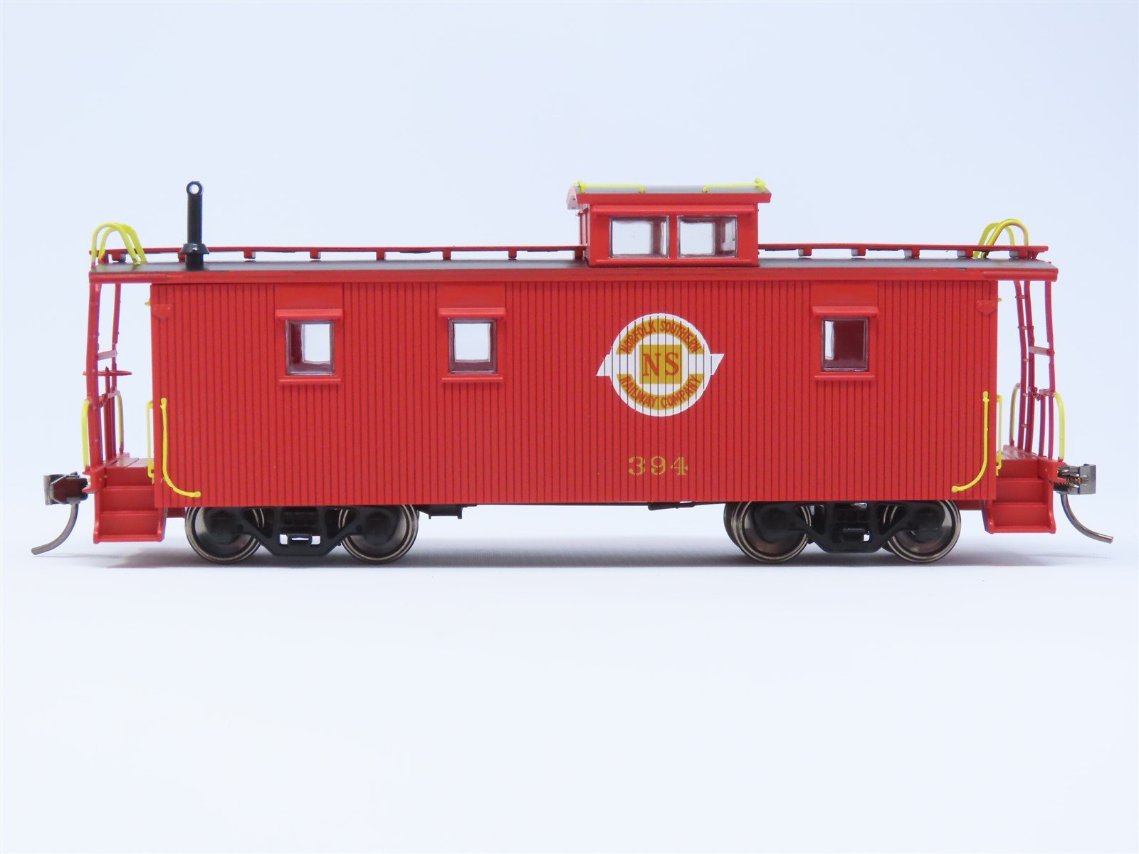 HO East Coast Railroads ECRR-57/59 NS Norfolk Southern 36' Wood Caboose Set