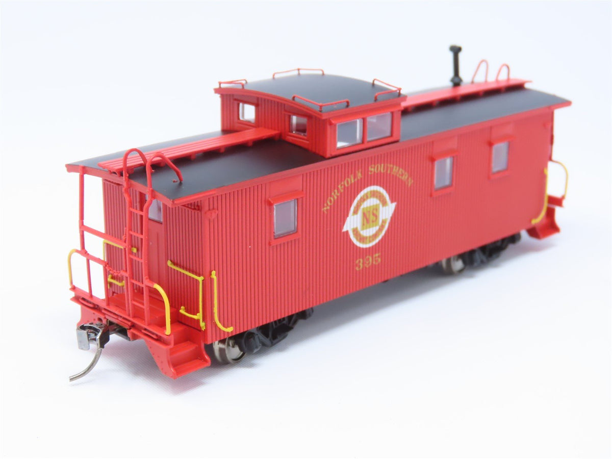 HO Scale East Coast Railroads ECRR-58 NS Norfolk Southern 36&#39; Wood Caboose #395