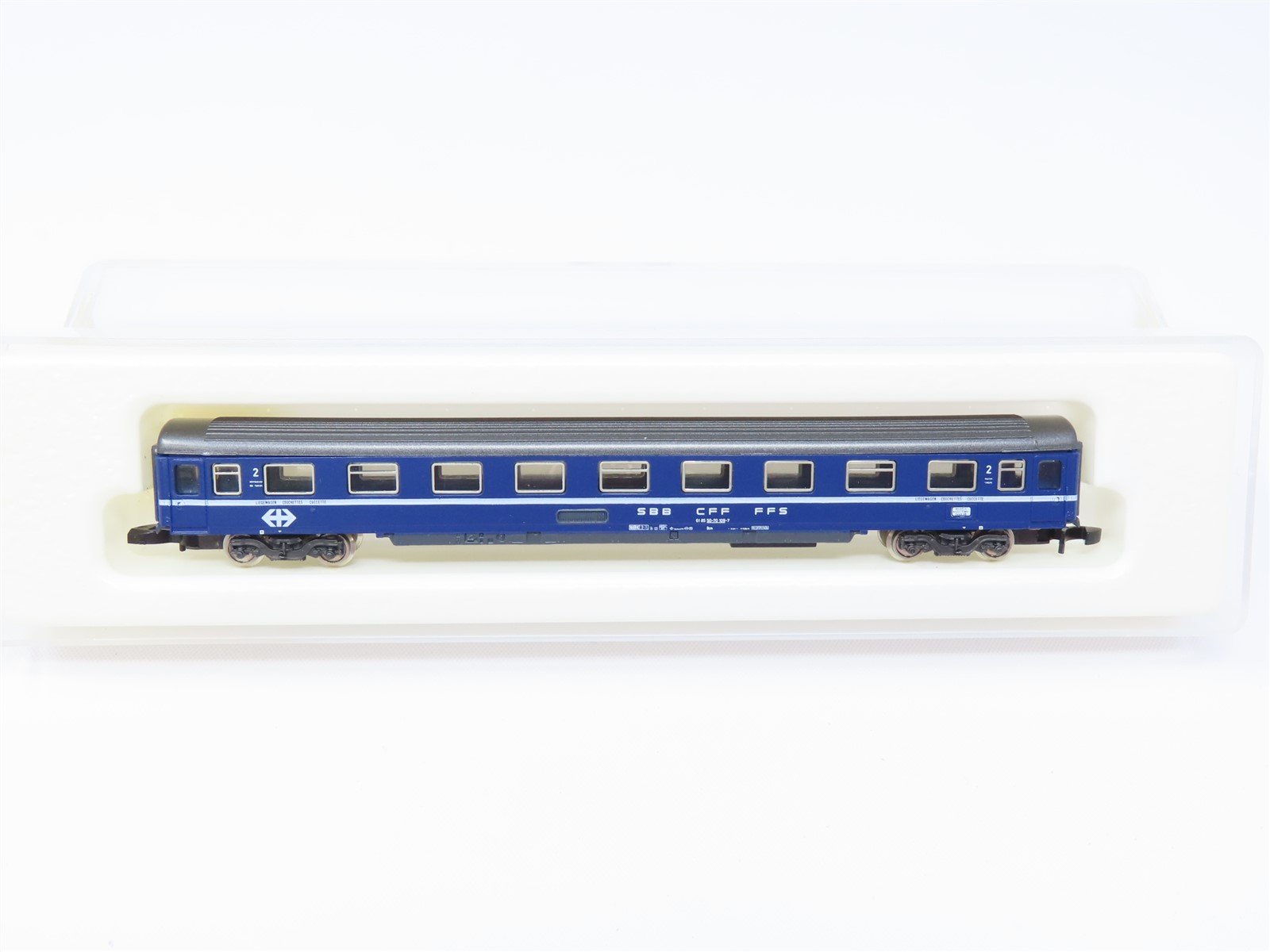 Z Scale Marklin Mini-Club 8742 SBB CFF FFS 2nd Class Coach Passenger Car