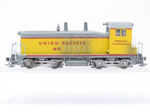 HO Scale Athearn UP Union Pacific EMD SW7 Diesel #1818 - Custom / Pro Weathered