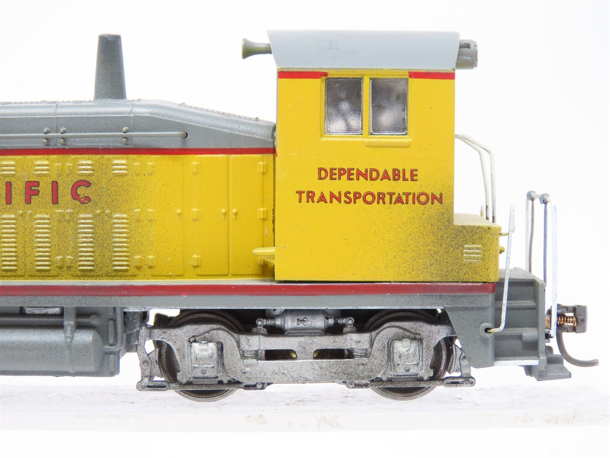 HO Scale Athearn UP Union Pacific EMD SW7 Diesel #1818 - Custom / Pro Weathered