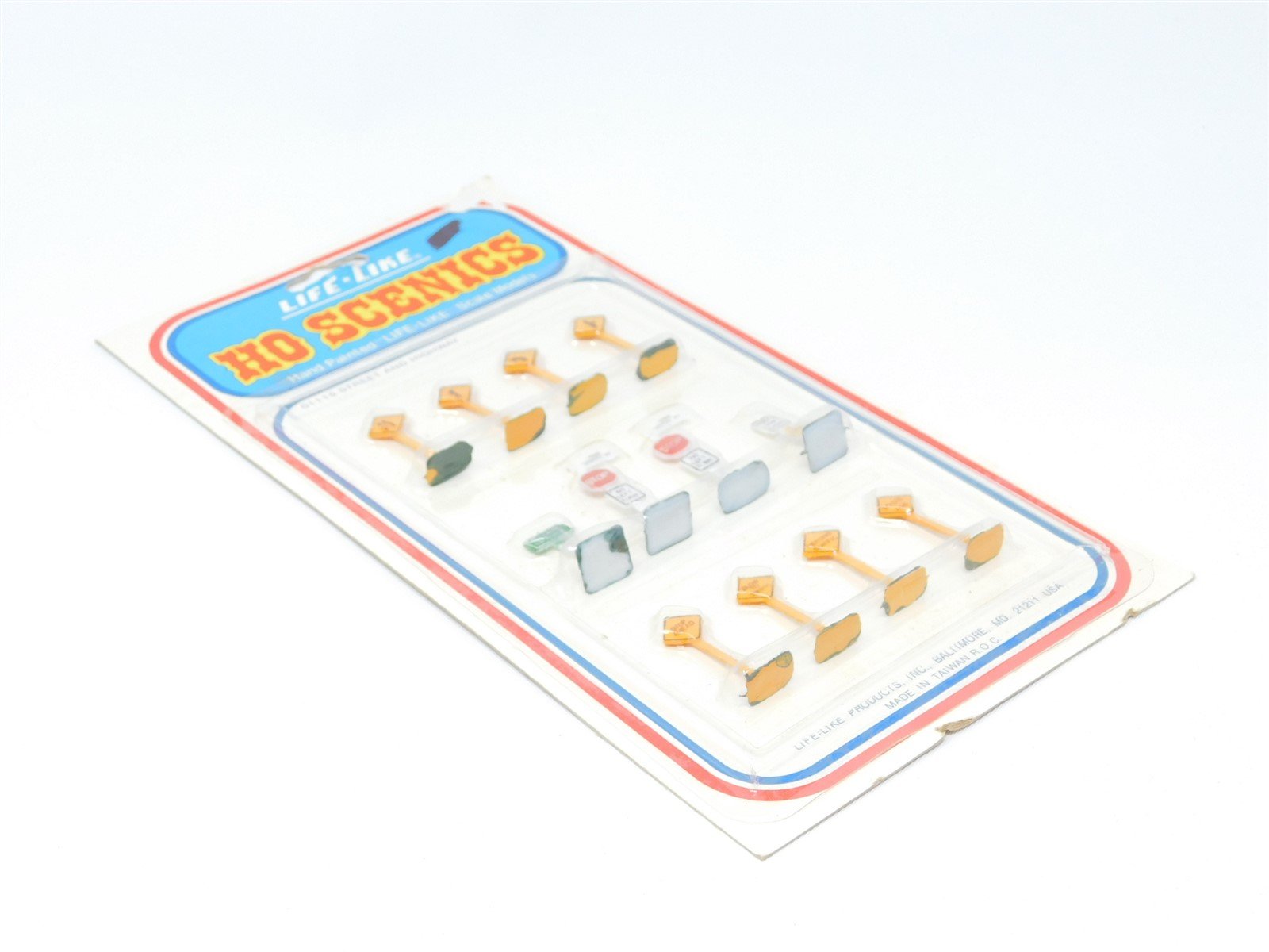 HO 1/87 Scale Life-Like 01115 Street And Highway Signs - Sealed