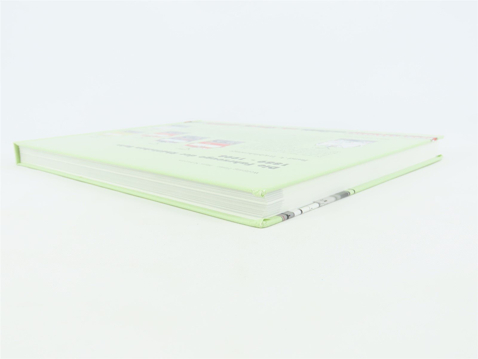 The Vehicles of the Rhaetian Railway 1889 - 1998 by Wolfgang Finke ©1998 HC Book