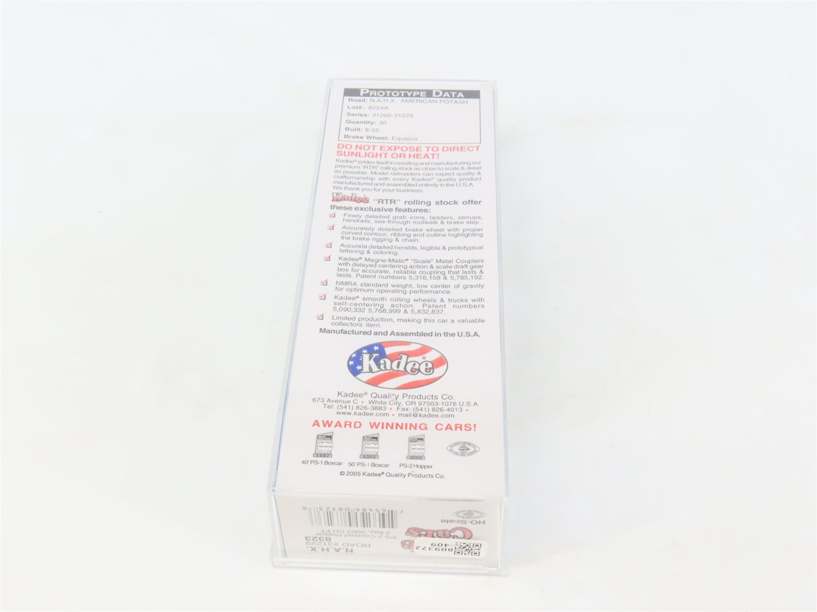 HO Scale Kadee 8323 N.A.H.X American Potash 2-Bay Covered Hopper #31229-Sealed