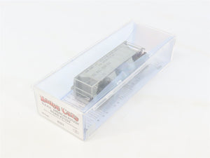 HO Scale Kadee 8323 N.A.H.X American Potash 2-Bay Covered Hopper #31229-Sealed