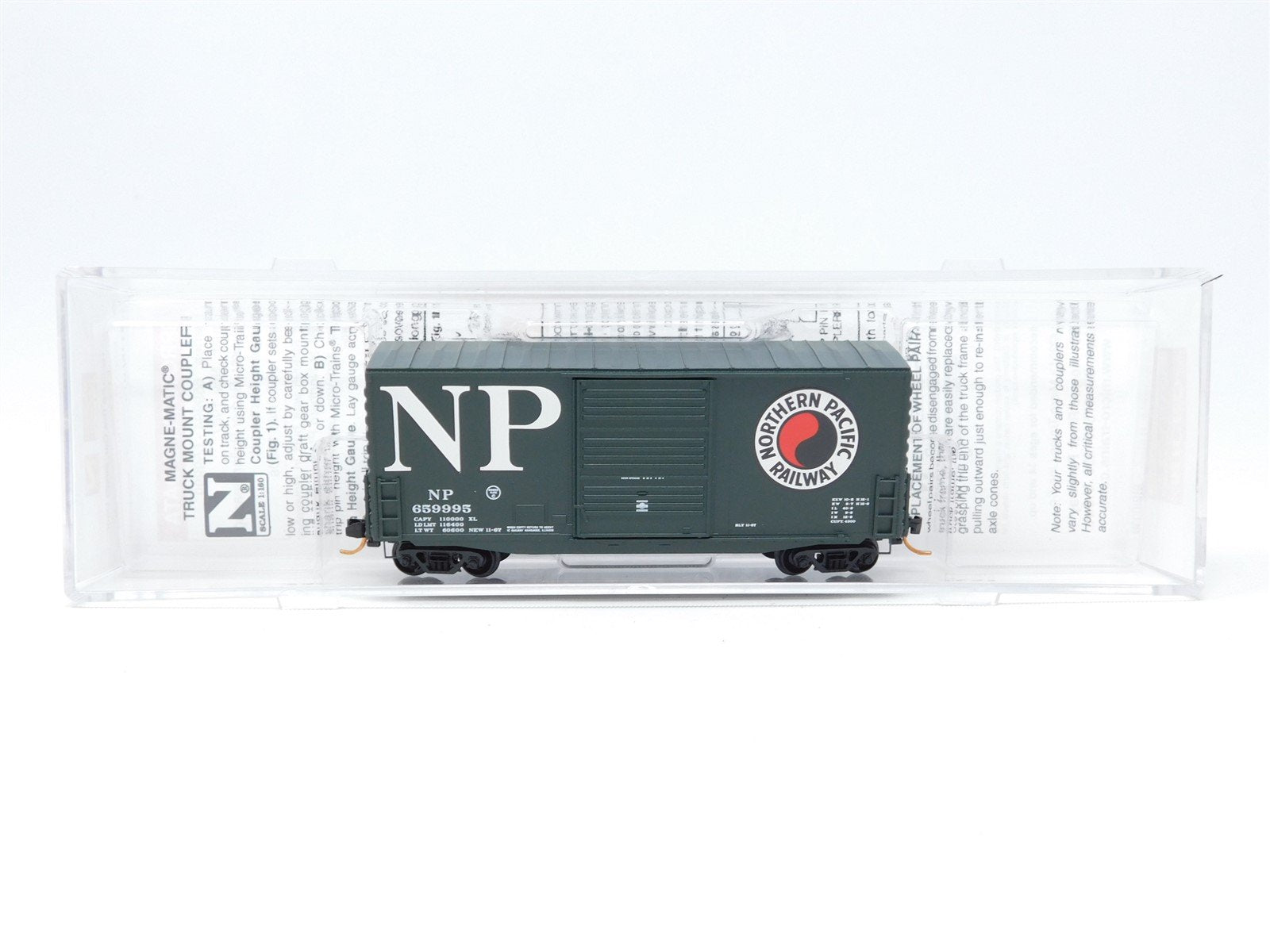 N Scale Micro-Trains MTL 10100010 NP Northern Pacific 40' Hy-Cube Box Car 659995