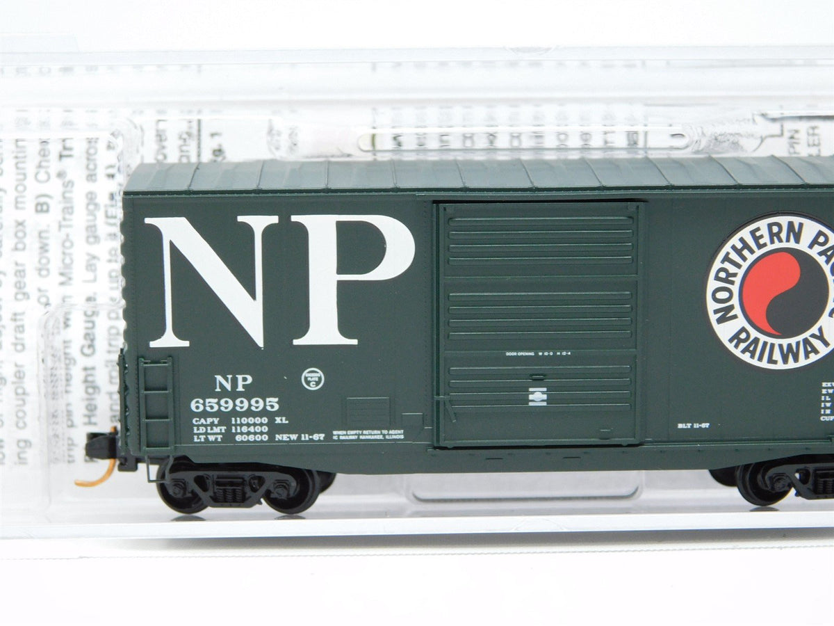 N Scale Micro-Trains MTL 10100010 NP Northern Pacific 40&#39; Hy-Cube Box Car 659995