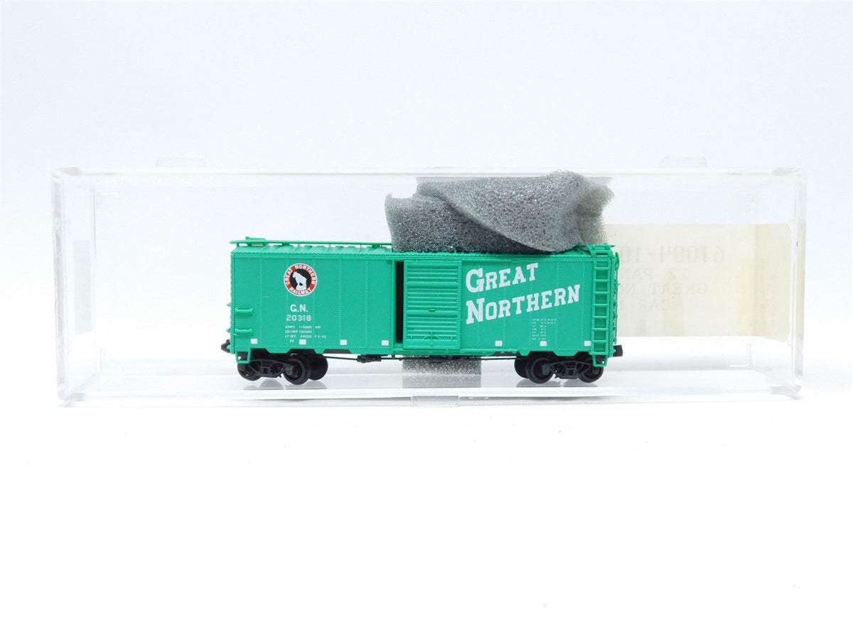 N Scale InterMountain 61004-10 GN Great Northern 40&#39; Box Car #20318 - Circus Car