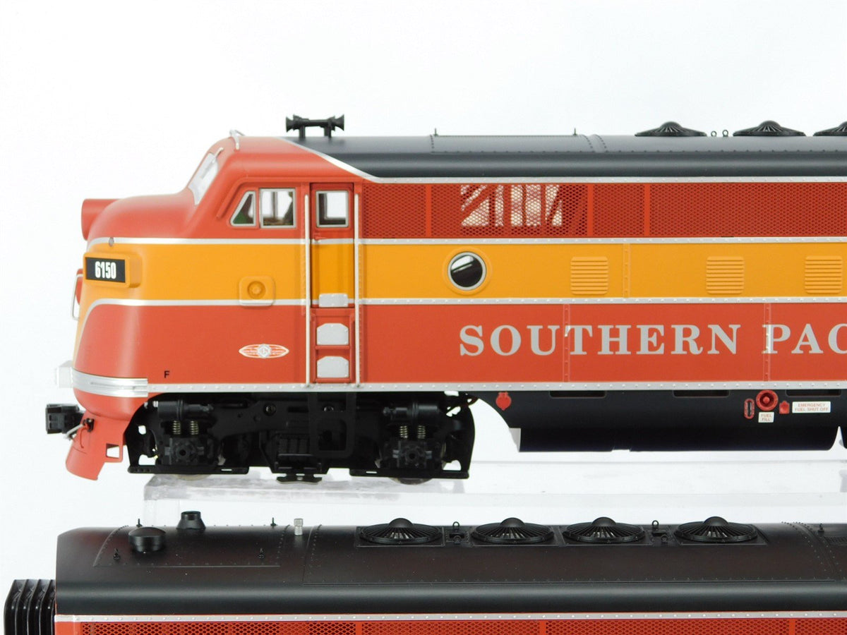 G Scale USA Trains R22270 SP Southern Pacific &quot;Daylight&quot; EMD F3A/B Diesel Set