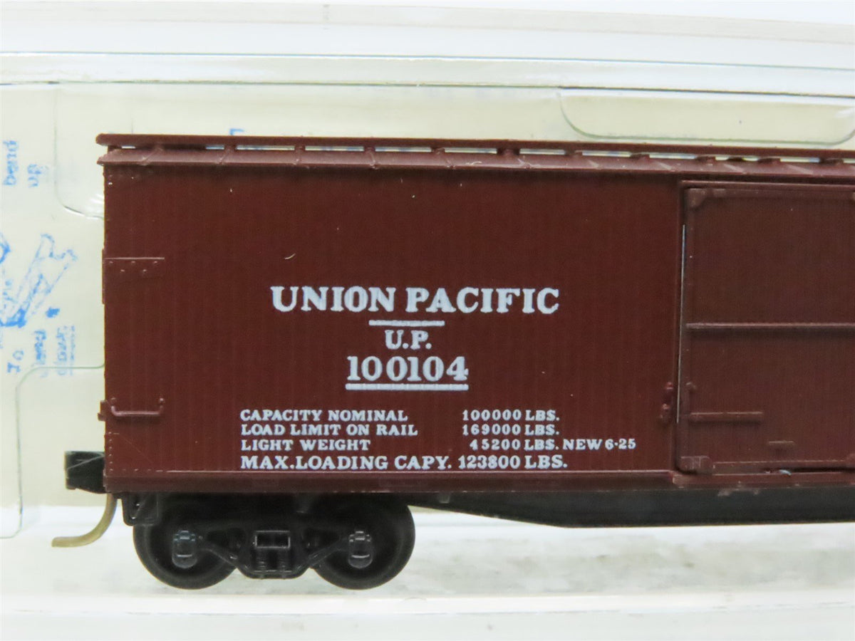 N Kadee Micro-Trains MTL 42080 UP Union Pacific 40&#39; Boxcar 100104 - Blue Label