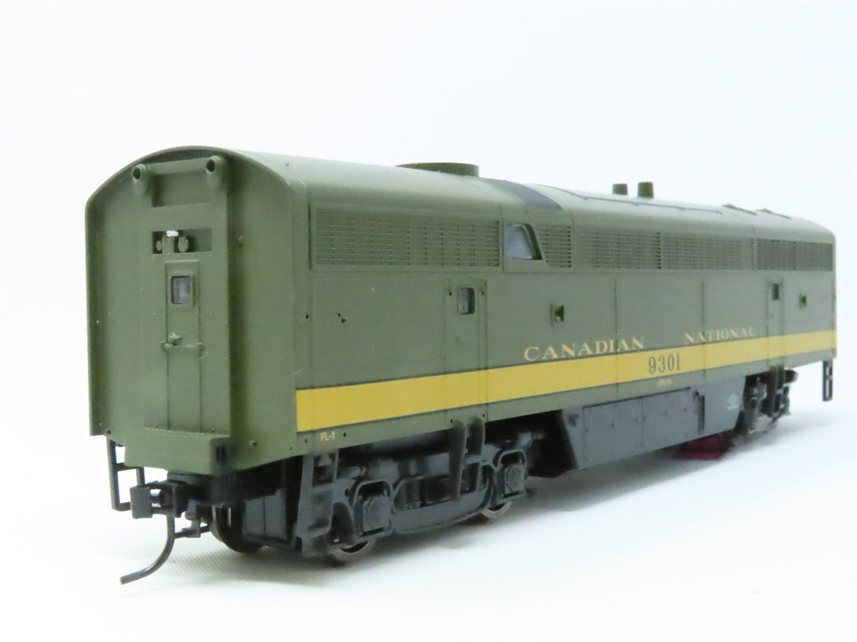 HO Proto 1000 600011 CN Canadian National C-Liner B-Unit Diesel #9301