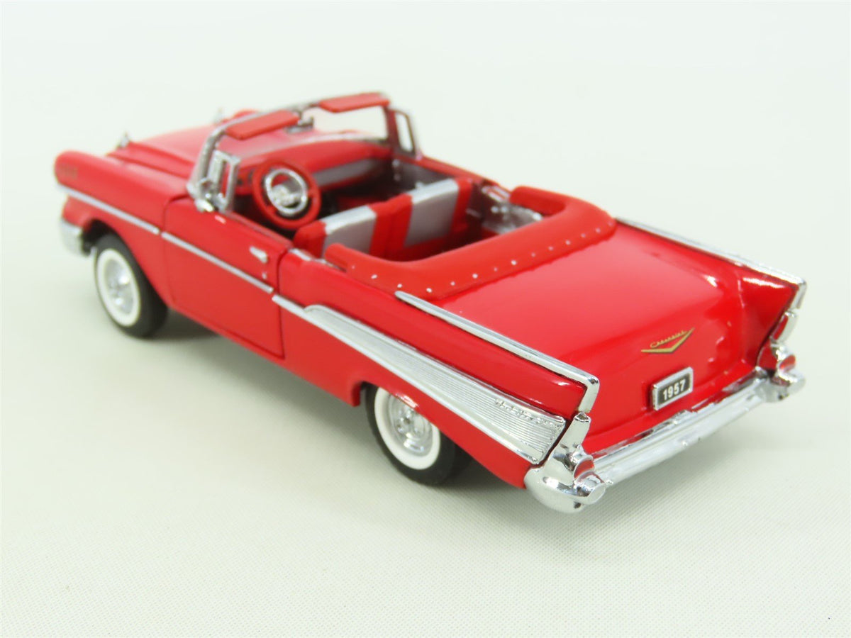 Scale 1/43 Franklin Mint UK09 1957 Chevrolet Bel Air Convertible - Red