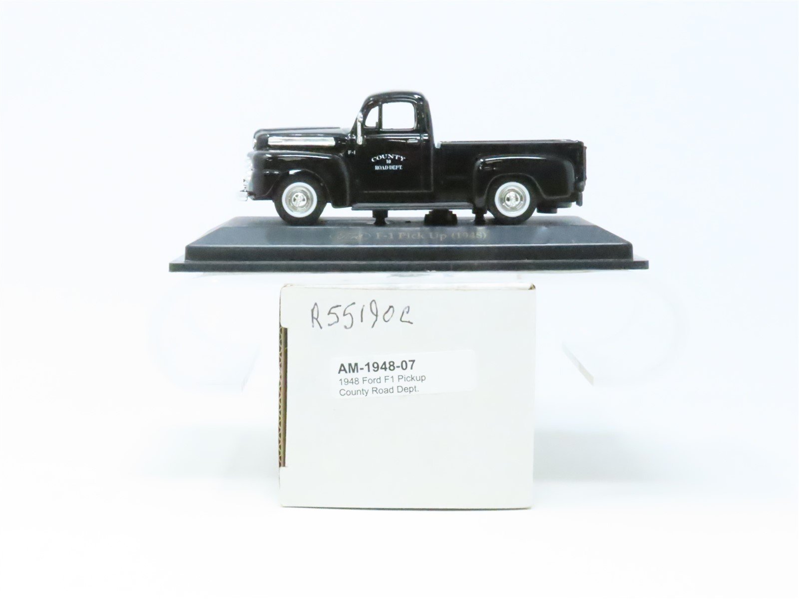 Item AM-1948-07 Die-Cast 1948 Ford F1 Pick-up County Road Dept.