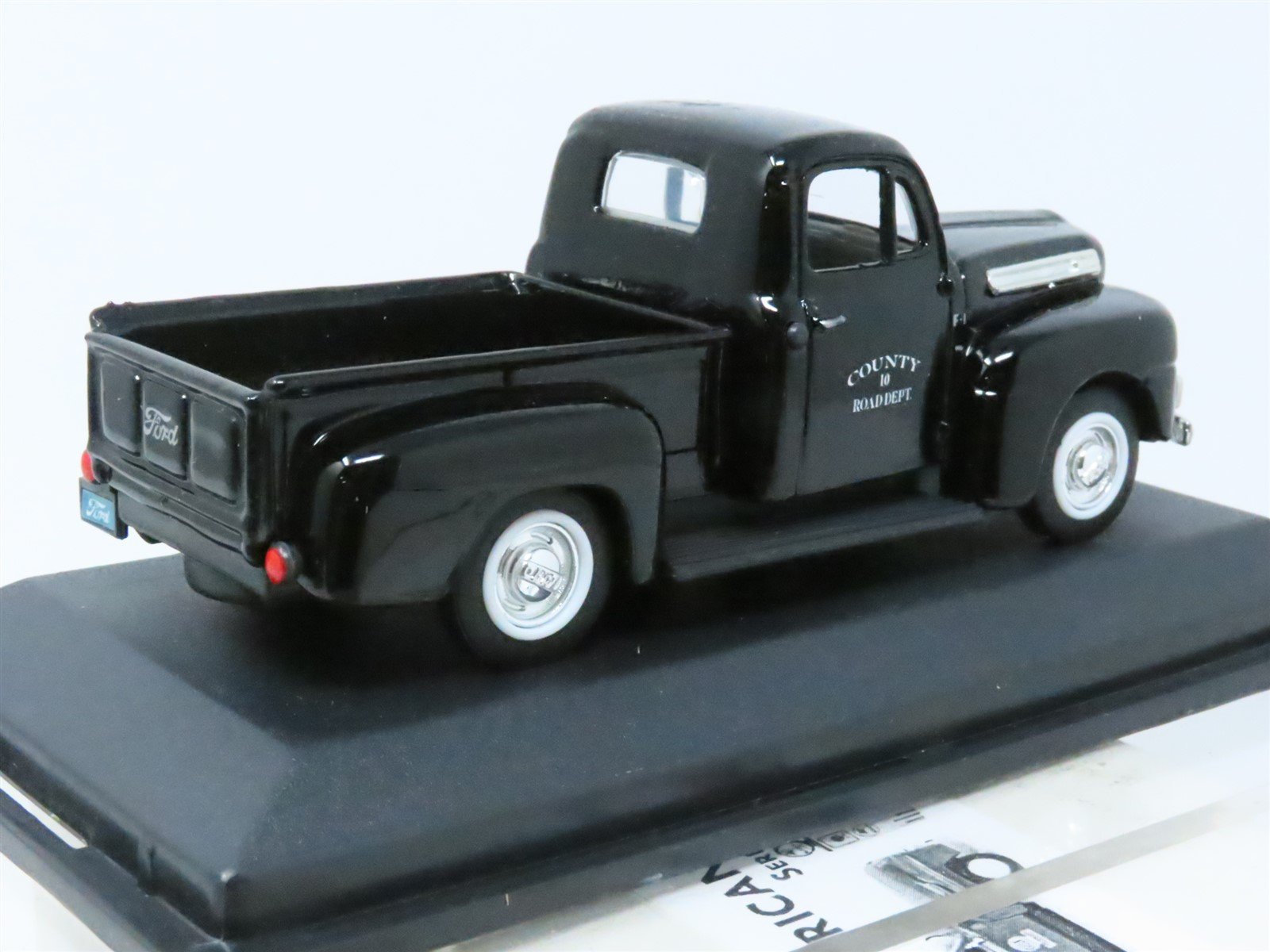 Item AM-1948-07 Die-Cast 1948 Ford F1 Pick-up County Road Dept.
