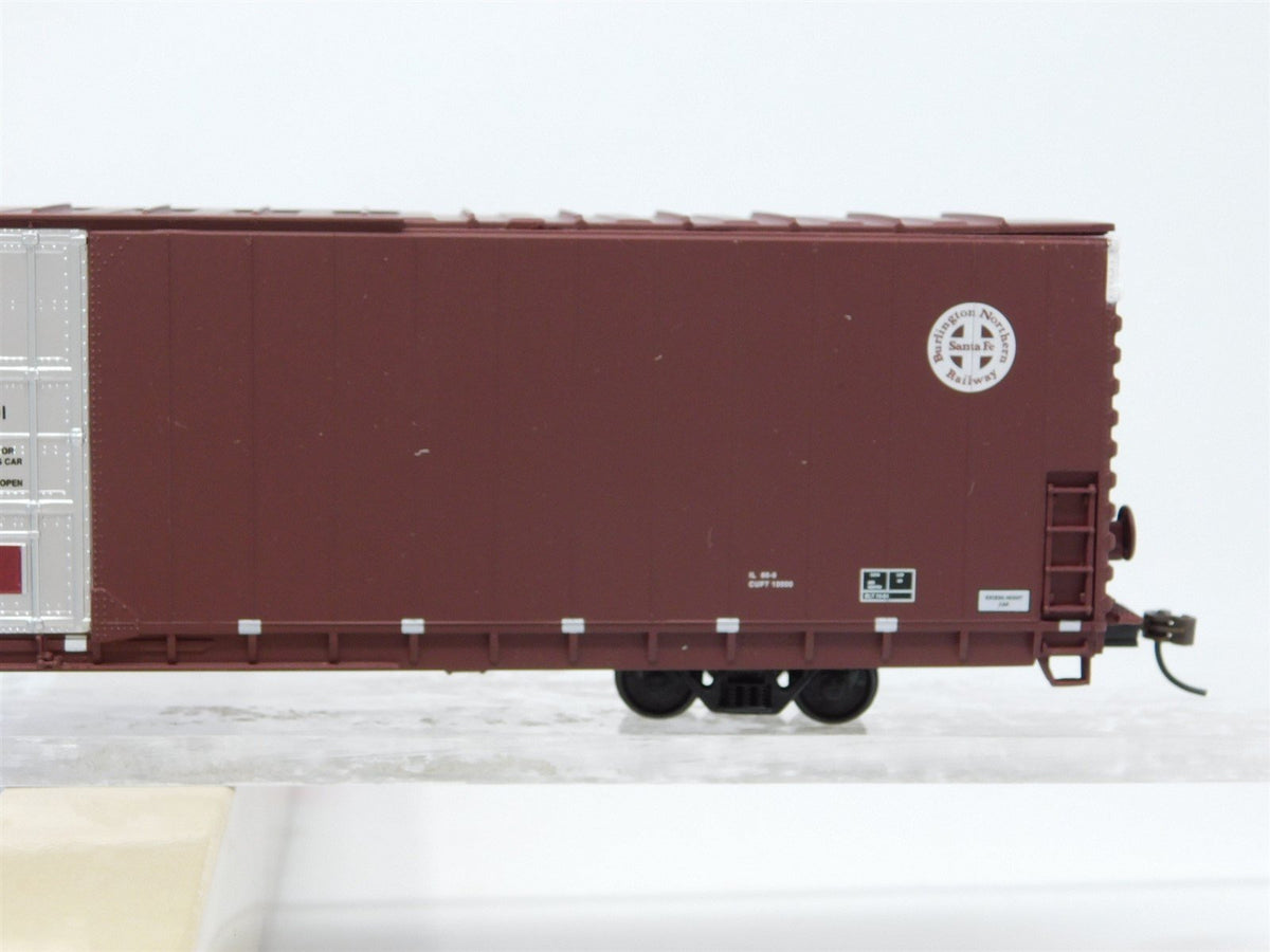 HO Scale Walthers 932-3518 BNSF Railway 86&#39; Steel Hi-Cube Box Car #776086