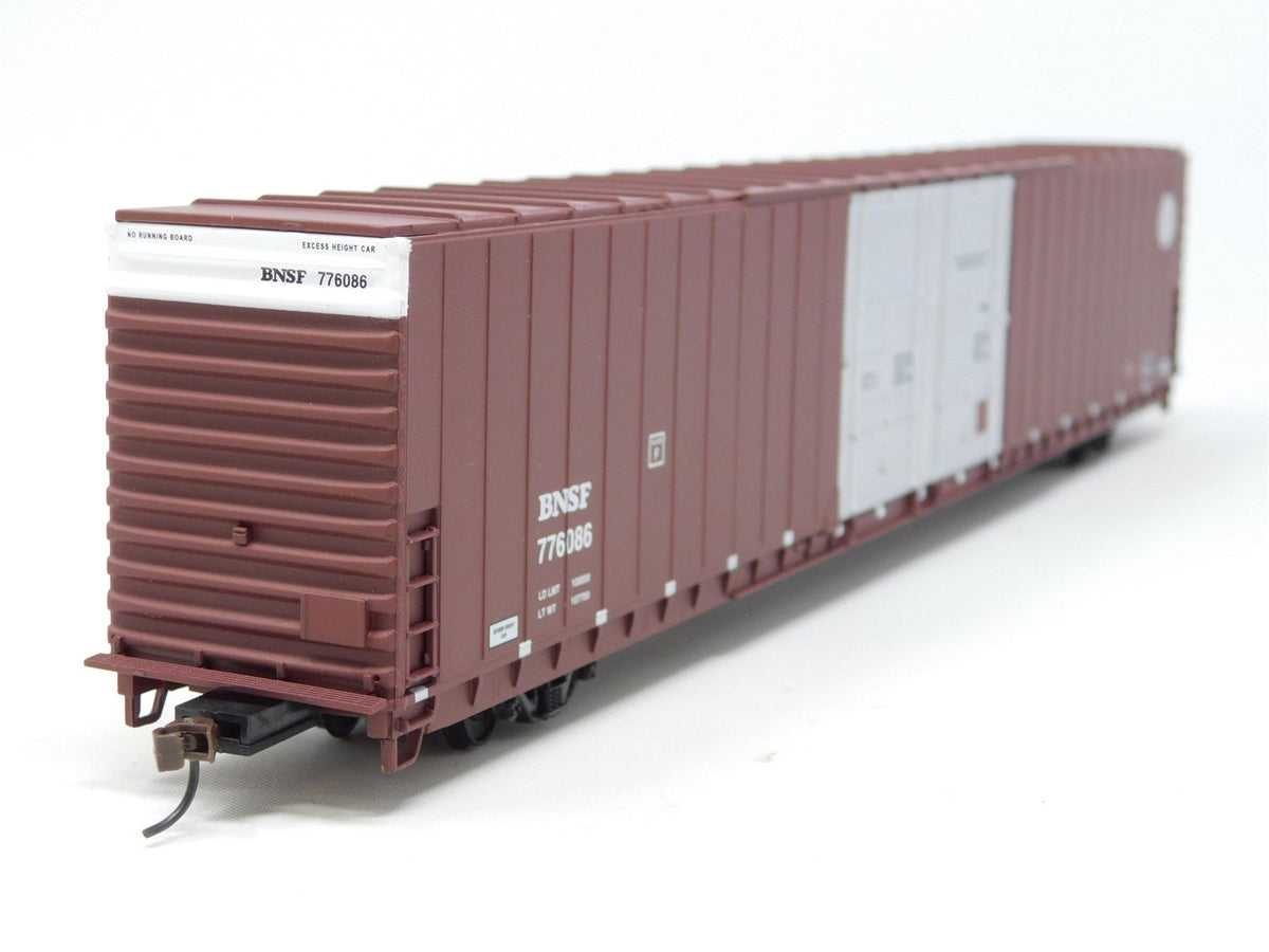 HO Scale Walthers 932-3518 BNSF Railway 86&#39; Steel Hi-Cube Box Car #776086