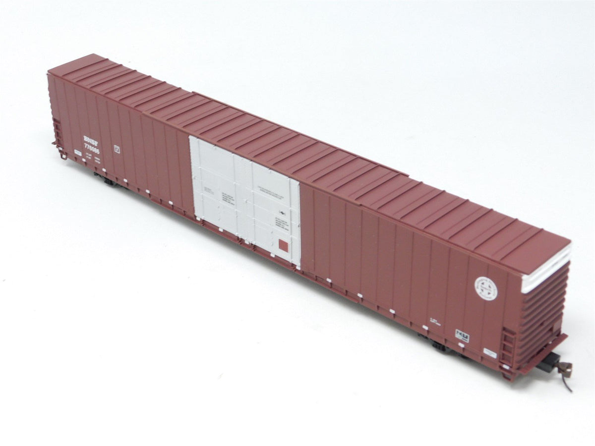 HO Scale Walthers 932-3518 BNSF Railway 86&#39; Steel Hi-Cube Box Car #776086