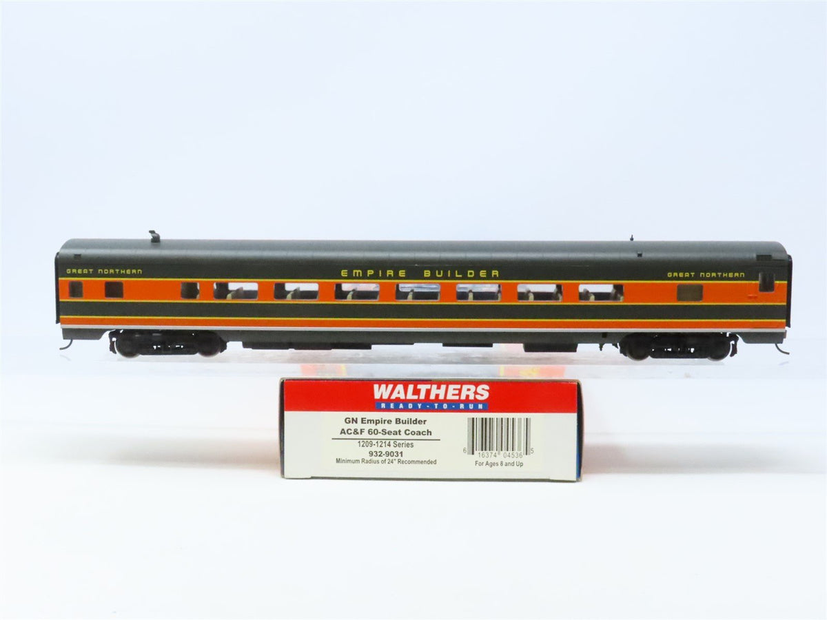 HO Scale Walthers 932-9031 GN Empire Builder AC&amp;F 60-Seat Coach Passenger Car