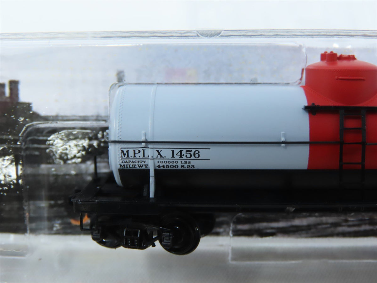 N Scale Micro-Trains MTL 06500840 MPLX 39&#39; Tank Car #1456 Oil Tank Car Series