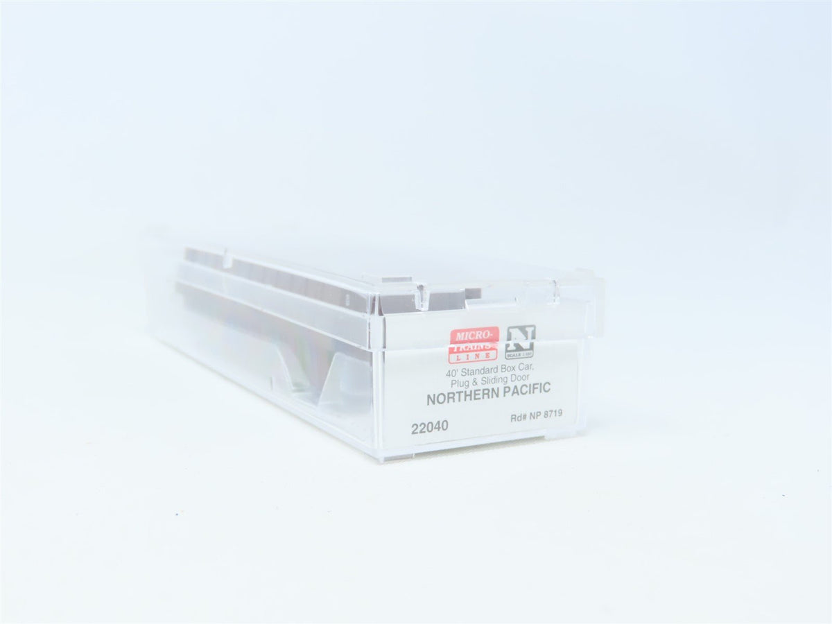 N Scale Micro-Trains MTL 22040 NP Northern Pacific 40&#39; Steel Box Car #8719