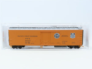 N Micro-Trains MTL 06900190 PFE SP UP Pacific Fruit Express Mech Reefer #300217